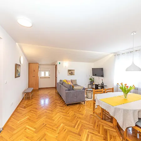 Iskra Apartment Stobrec