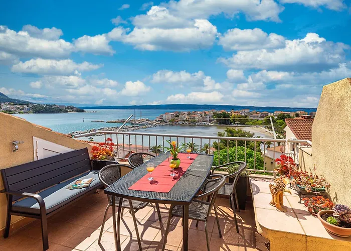 Διαμέρισμα Iskra *