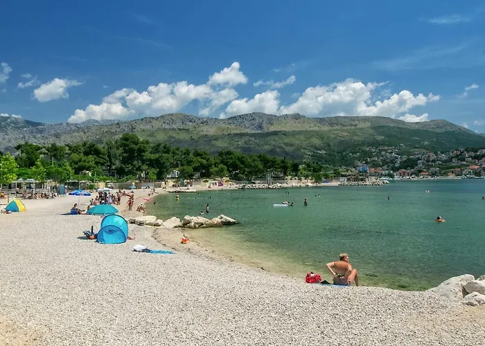 Iskra Daire Stobreč